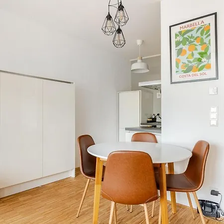 Cozy Modern In Suelz Apartament Kolonia